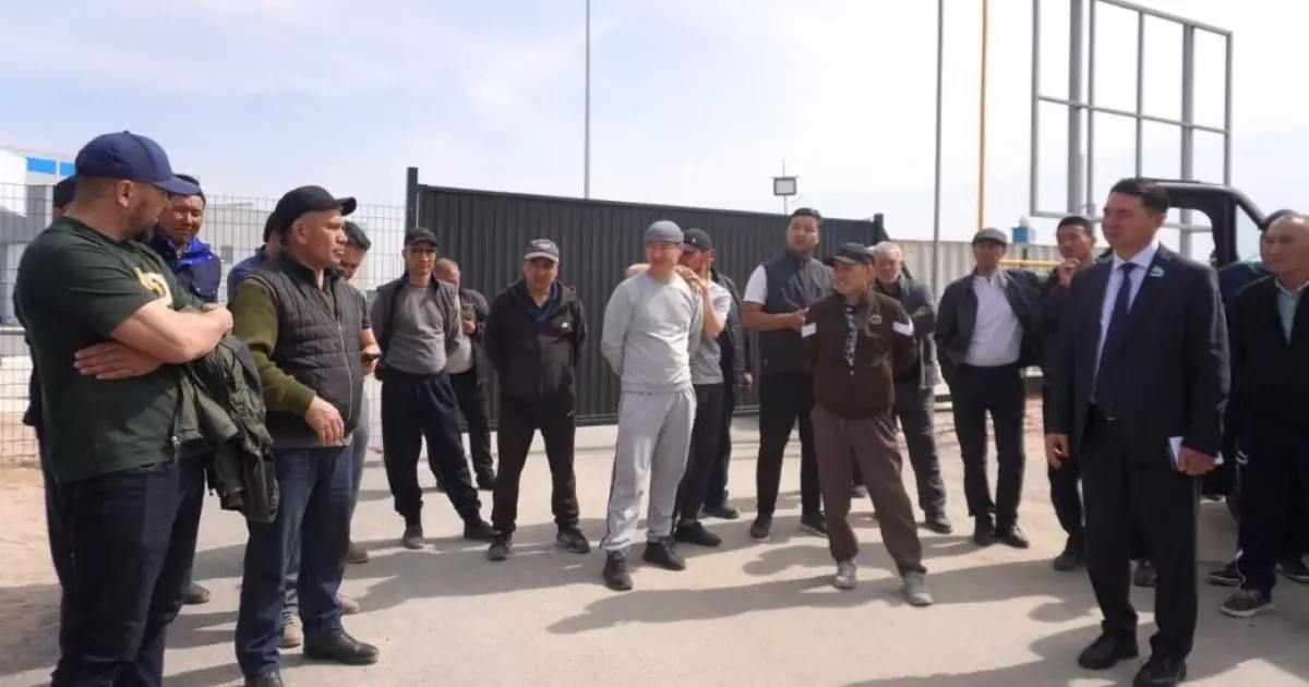   100-ге жуық жұмысшының еңбекақы мәселесі қаралды   