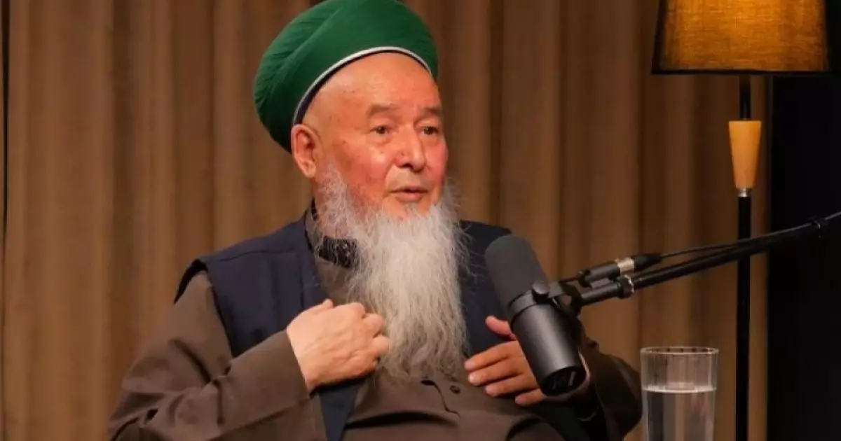  Діни басқарма әйелін шәкіртіне сыйлаған имам жайлы күтпеген мәлімдеме жасады 