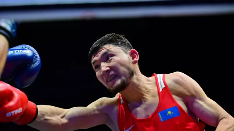 Азия чемпионатында қазақстандық боксшы өнер көрсетеді