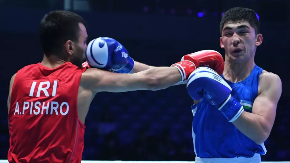 Узбекистанский боксер выиграл стартовый бой на чемпионате Азии