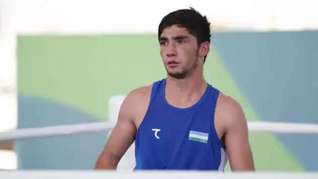 Кәсіпқойда 32 айқас өткізген. Өзбекстан боксшысы АЧ-де қарсыласын нокаутқа түсірді