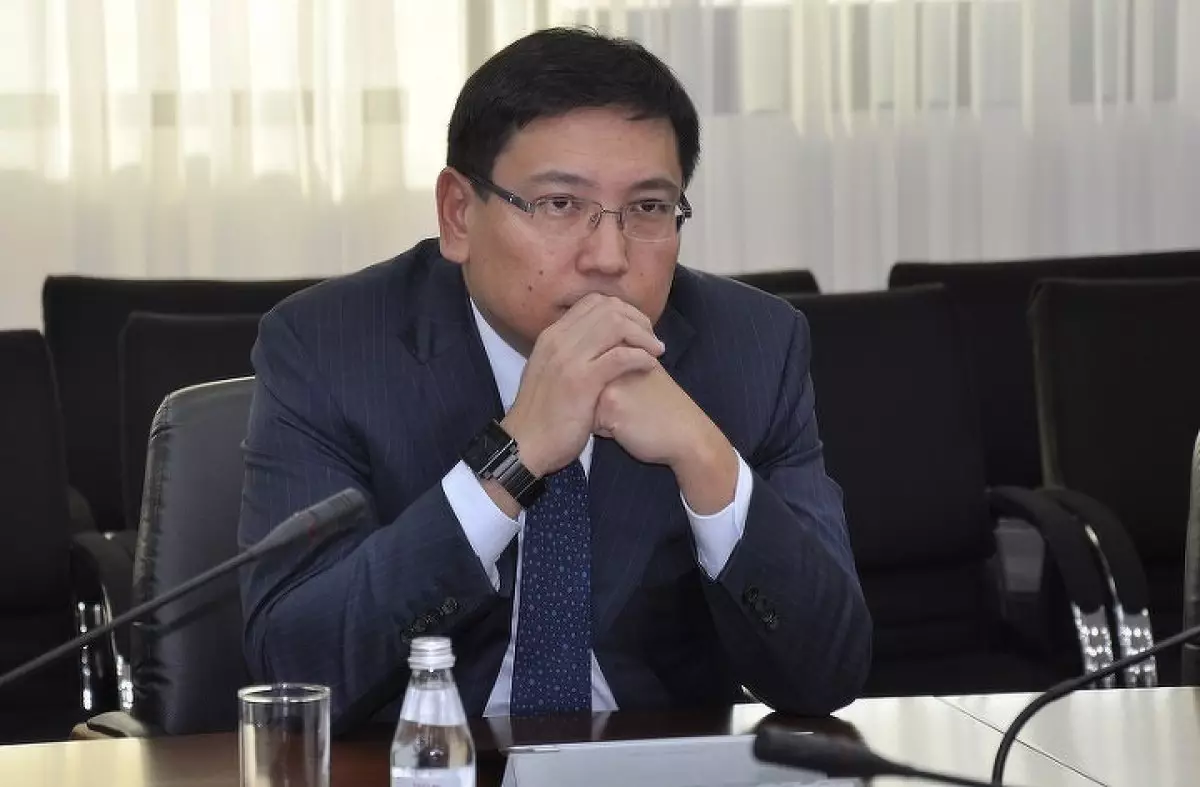 Ерболат Досаев тағы бір лауазымды қызметінен айырылды