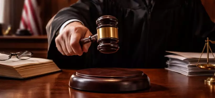 Обладательницу награды "Күміс алқа" осудили за торговлю людьми в области Абай