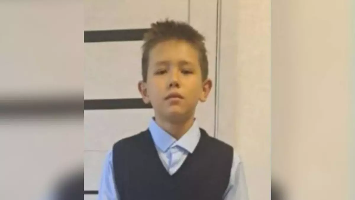 Пропал 13-летний мальчик: полиция ведет поиски