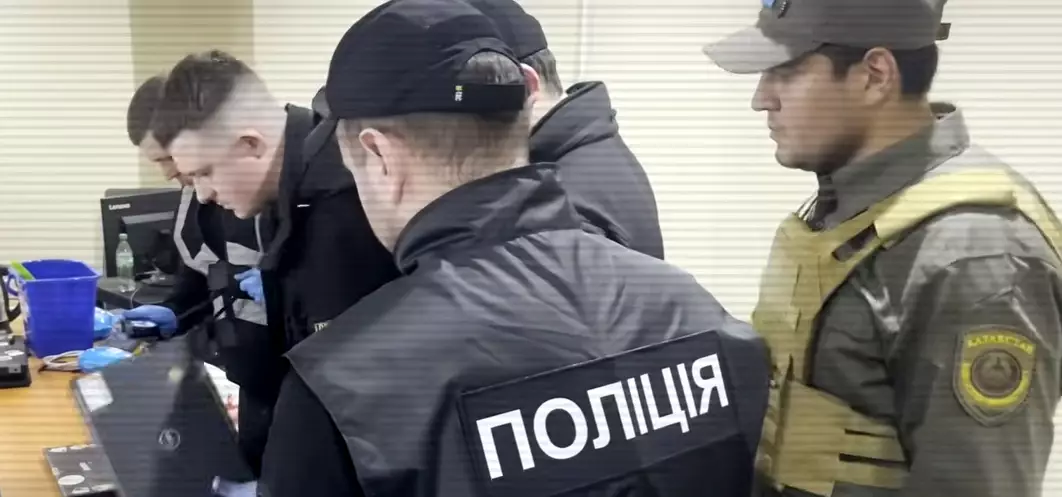 МВД Казахстана и полиция Украины ликвидировали транснациональную мошенническую сеть (видео)