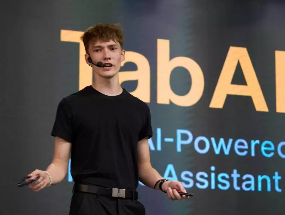 Школьник из Павлодара получил грант от Google