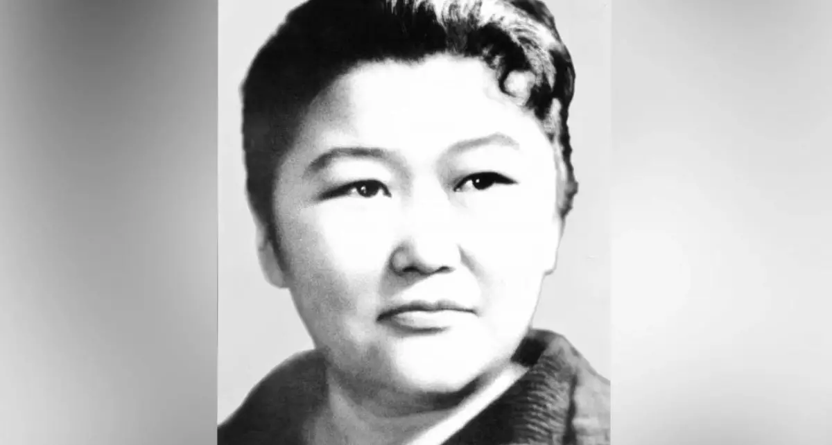 Қазақ ұлттық өнер академиясының тұңғыш ректоры дүние салды