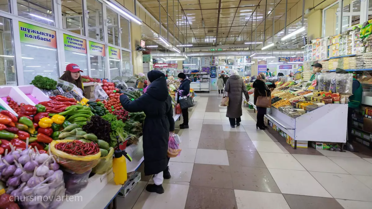 Қазақстан базарлары нені жасырып отыр: Орын жетіспеуі, бақылаусыз ет және тоңазытқышсыз сауда
