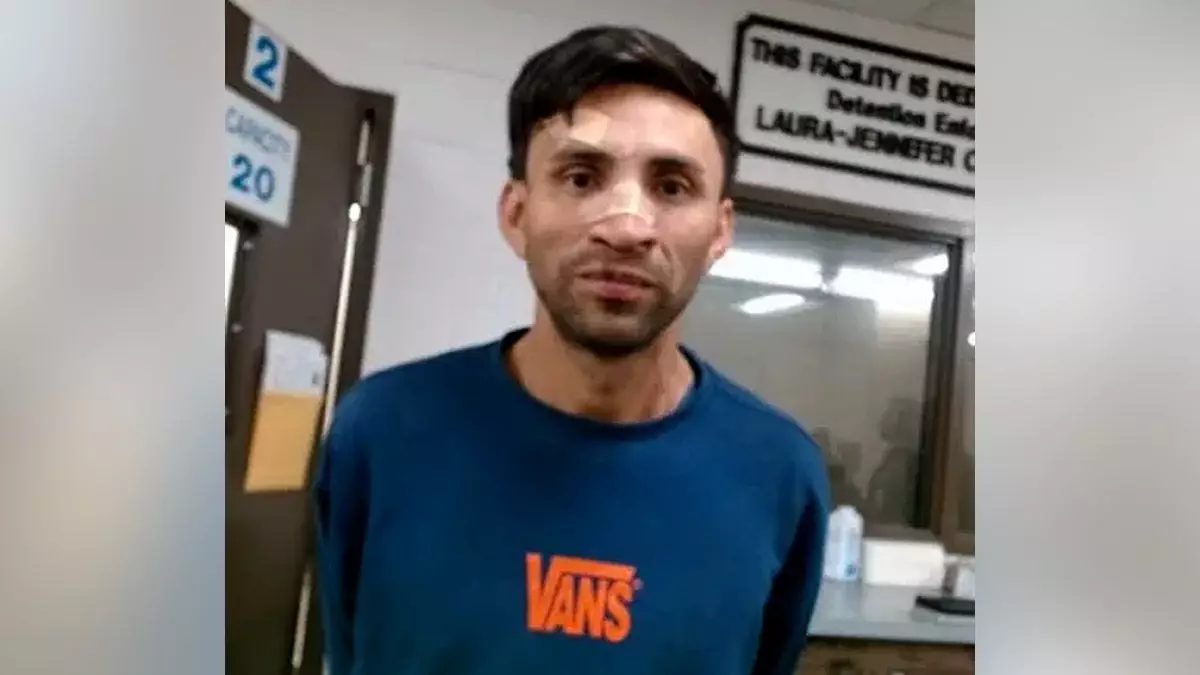 Иммиграционная полиция задержала разыскиваемого за убийство члена банды MS-13, известного под кличкой «Ведьма» и вооружённого мачете.