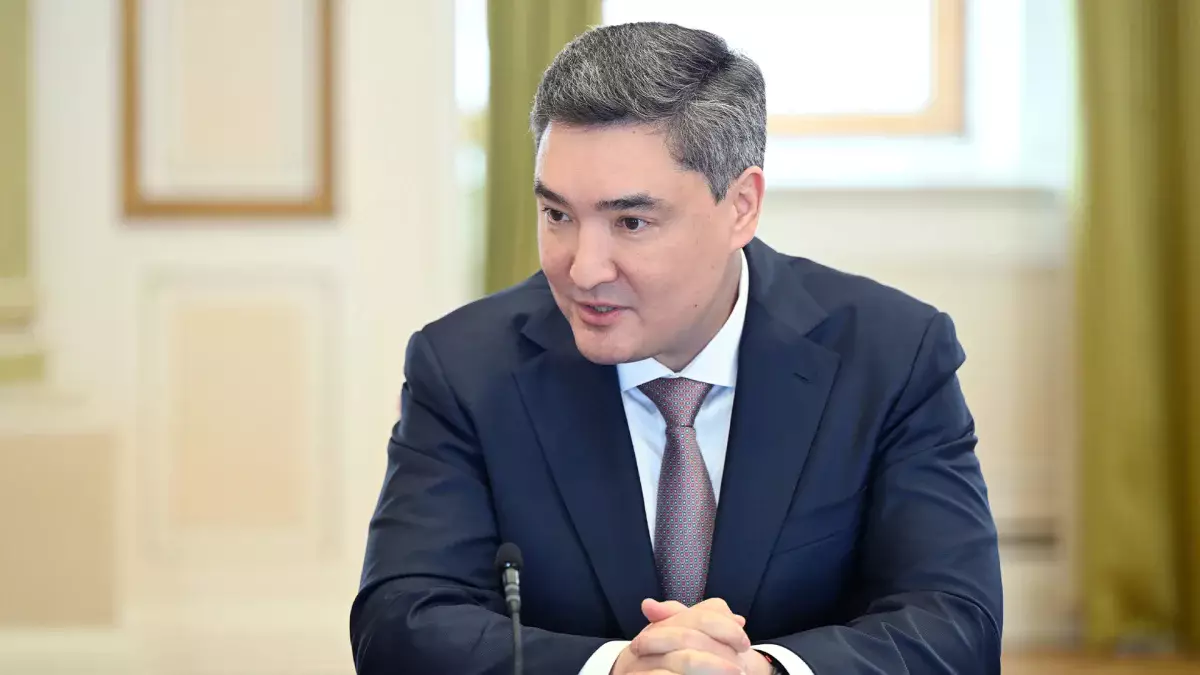 О чем Бектенов говорил в Баку с тюркскими странами