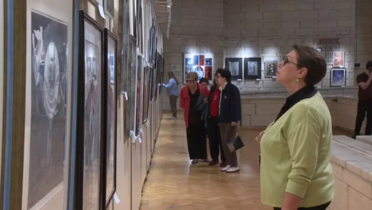 Выставка-биеннале «Графика Казахстана» открылась в Алматы