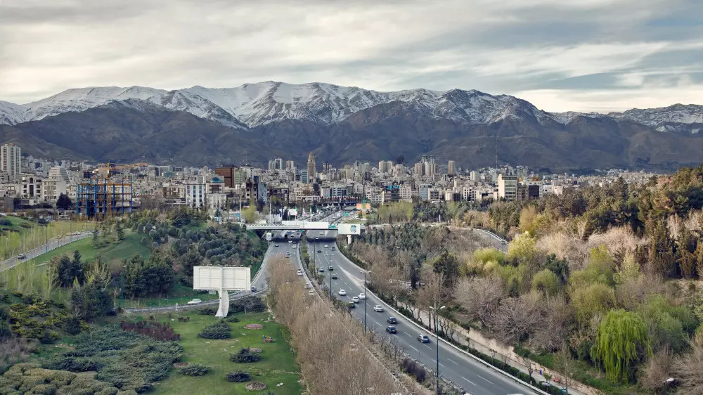 “Окажутся в каменном веке“: США бомбят гражданскую инфраструктуру в Иране