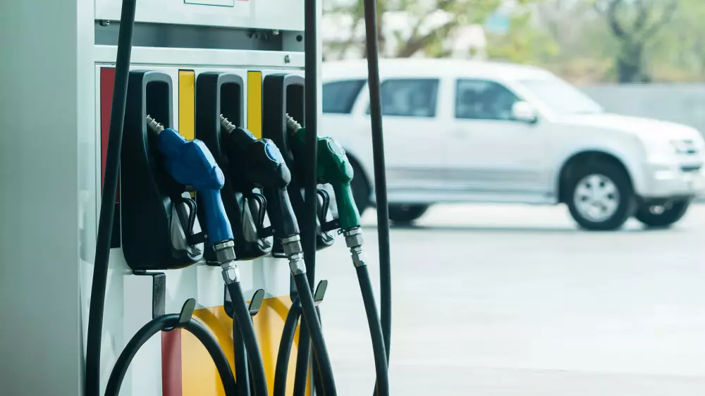 После обещаний Трампа о “страшных ударах“ по Ирану подскочили цены на нефть