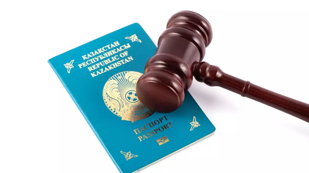 Казахстанец решил сменить национальность с итальянца на немца и дошёл до суда