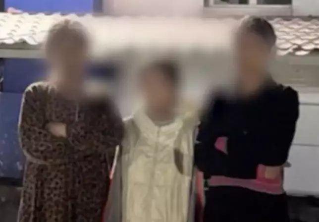 “Ақша сұрайды, бермесең, затыңды тартып алады“. Алматы тұрғындарына тиіскен қыздар елден шығарылмақ