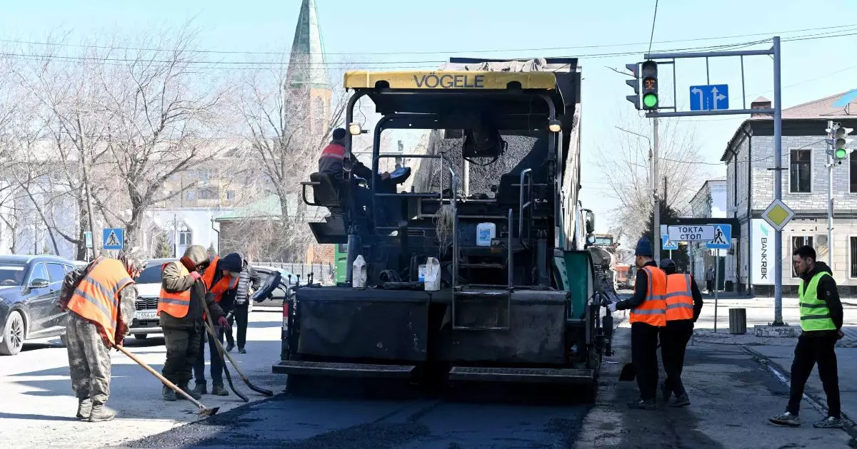   Абай облысында жол жөнделеді   