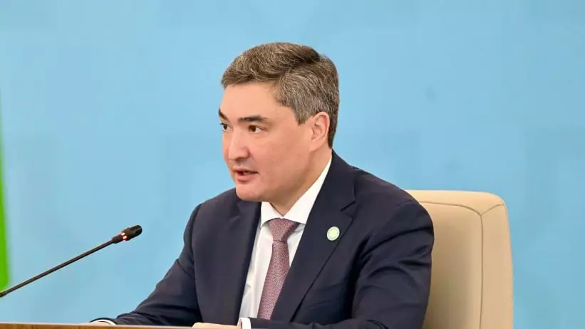 Қазақстан «ақылды зауыттарға» көшеді: ЖИ машина жасауды қалай өзгертеді?