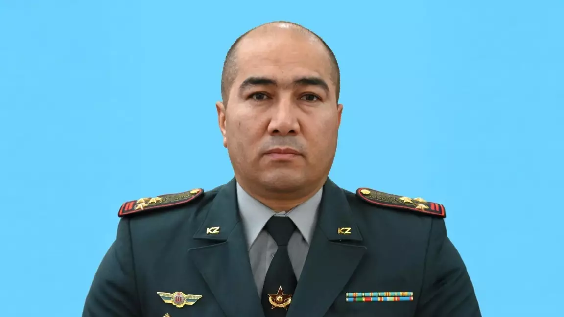 Тоқаев әскери қолбасшыларды ауыстырды