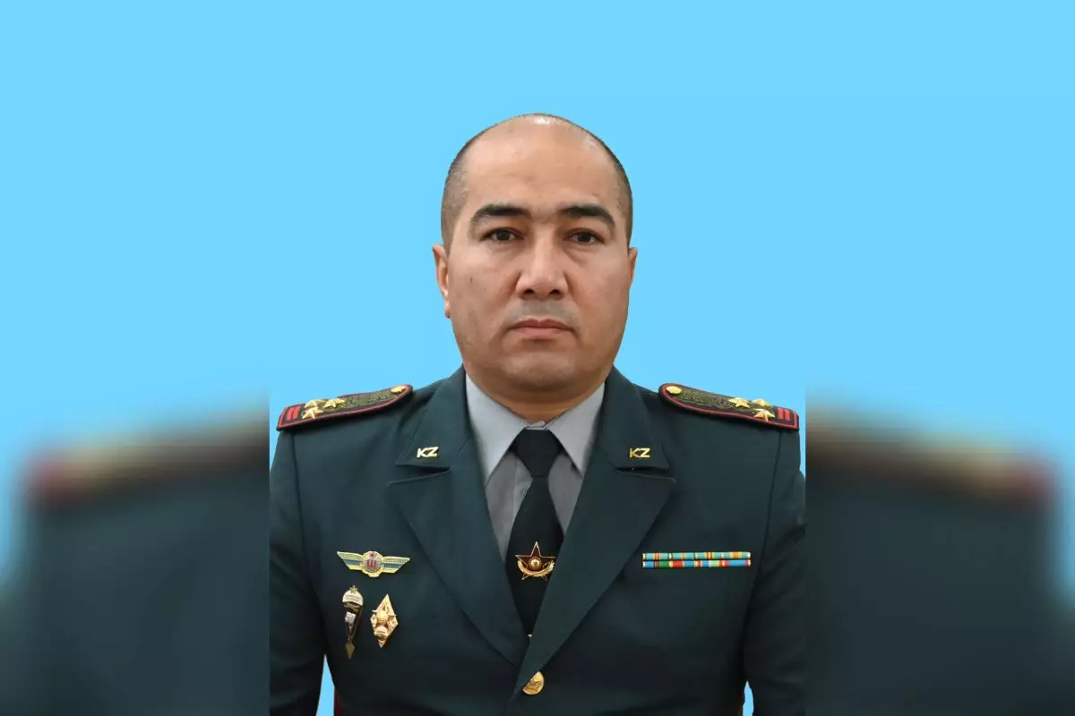 Қарулы Күштерде кадрлық өзгерістер: Жаңа қолбасшылар тағайындалды