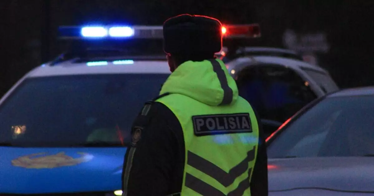  Пьяная казахстанка обматерила полицейского и попала под суд 