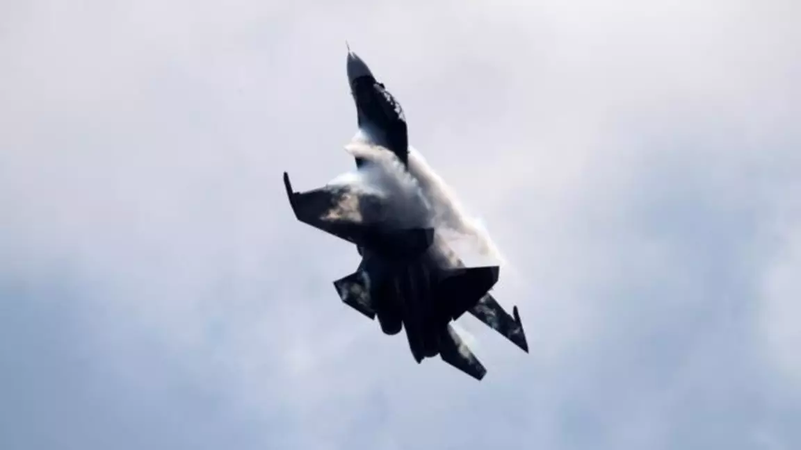 Қырымда "Су-30" жойғыш ұшағы апатқа ұшырады