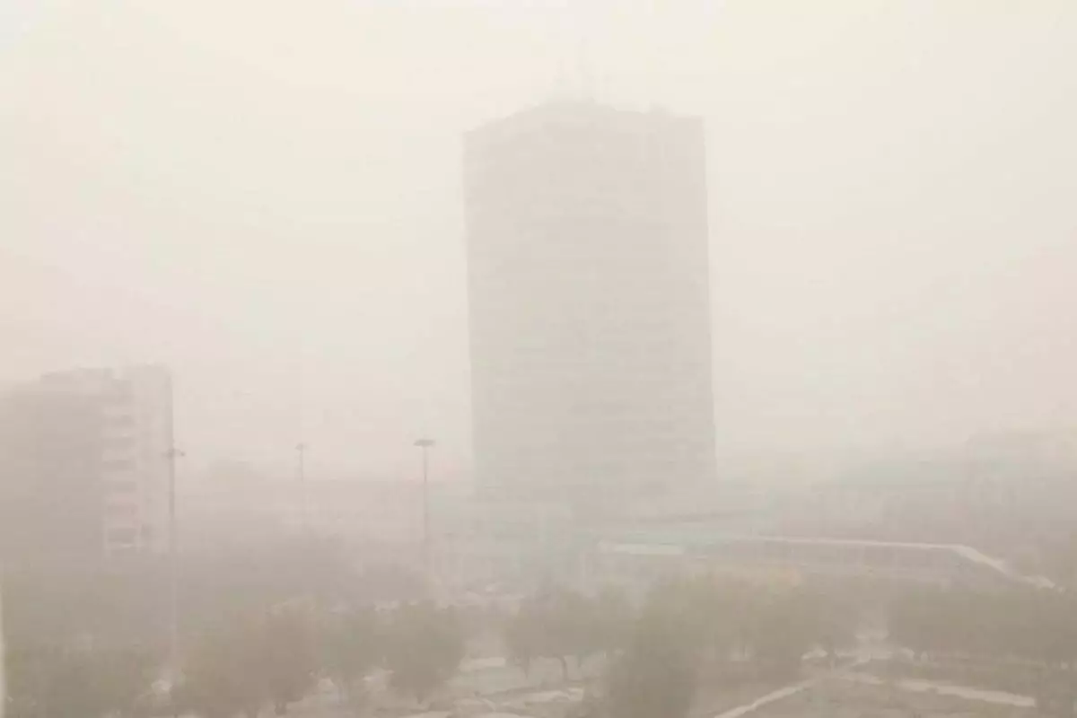 В Атырау уровень сероводорода превысил норму в 77 раз