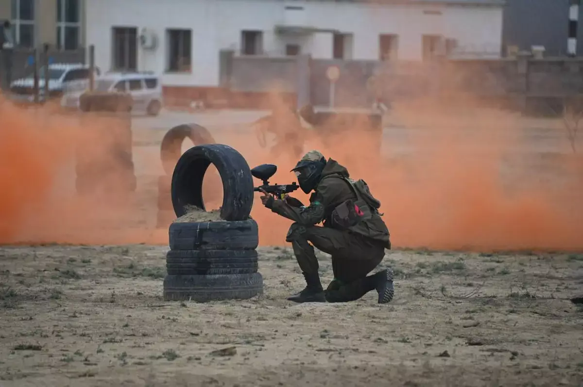 Учения морпехов в Актау: тактика и манёвры через пейнтбол - новости на Lada.kz 03.04.2026