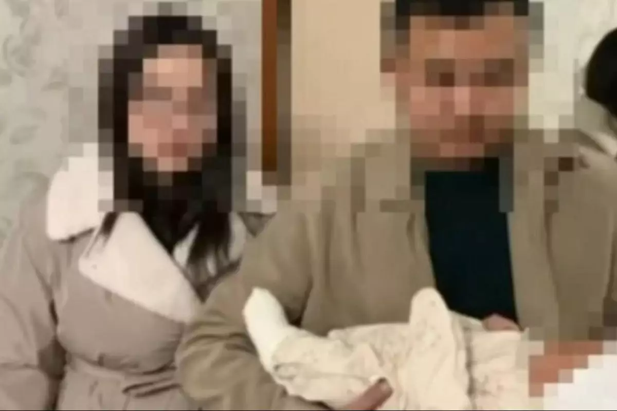 Искала покупателей в соцсетях: в Павлодарской области пресекли продажу младенца