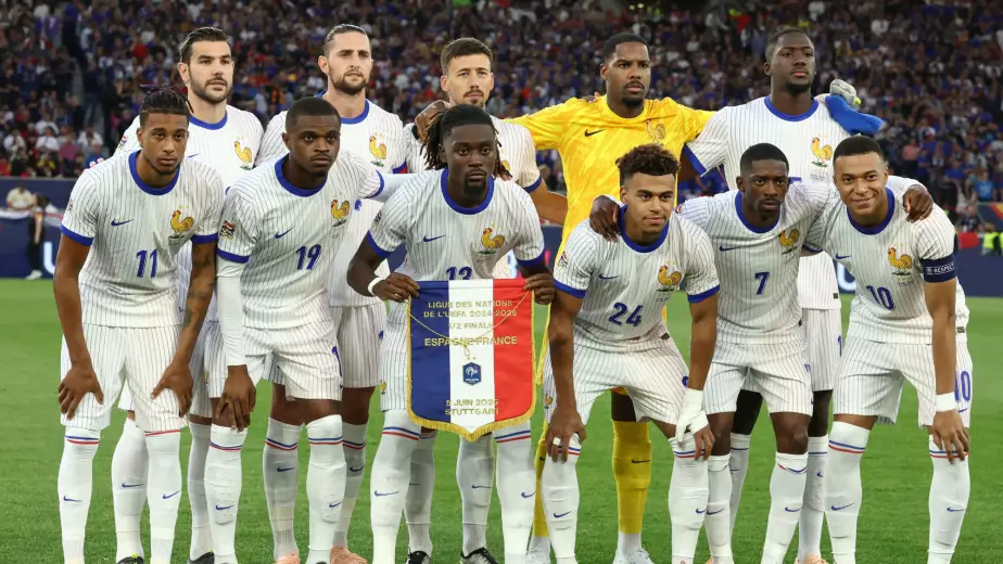 Франция обогнала Испанию и Аргентину в рейтинге ФИФА