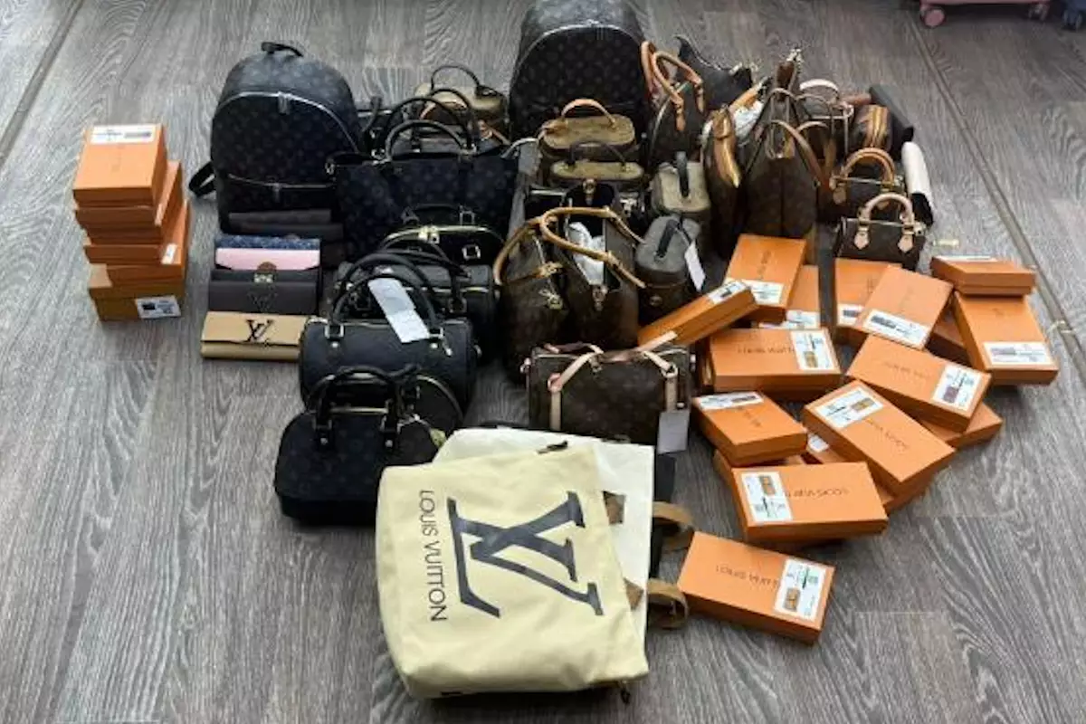 Подделки Louis Vuitton и Nesquik обнаружили в Алматы