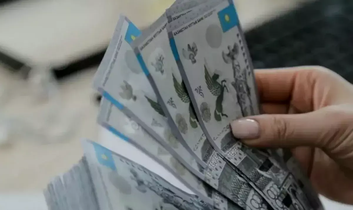 «Зарплата будет весить больше»: как изменятся чеки на коммуналку и ГСМ в Казахстане с 1 апреля - новости на Lada.kz 03.04.2026