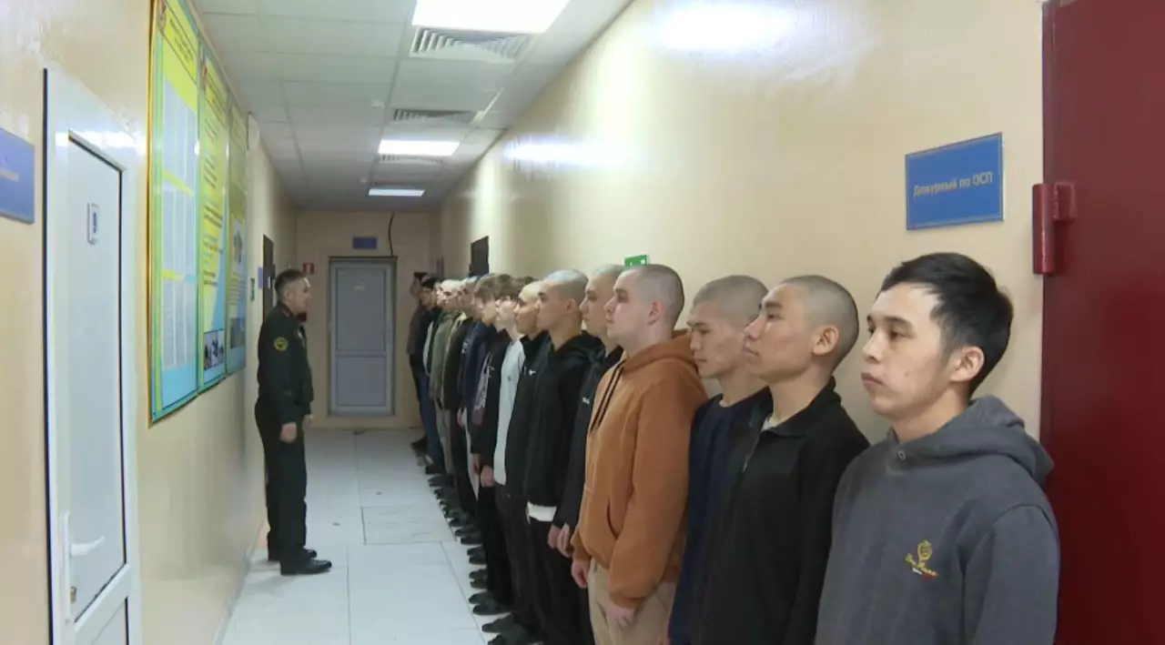 Абай облысында 700 жігіт әскер қатарына қосылады