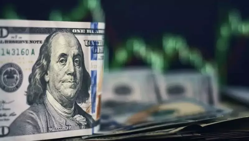 Курсы валют: сколько стоят доллар и евро в обменниках Казахстана 4 апреля