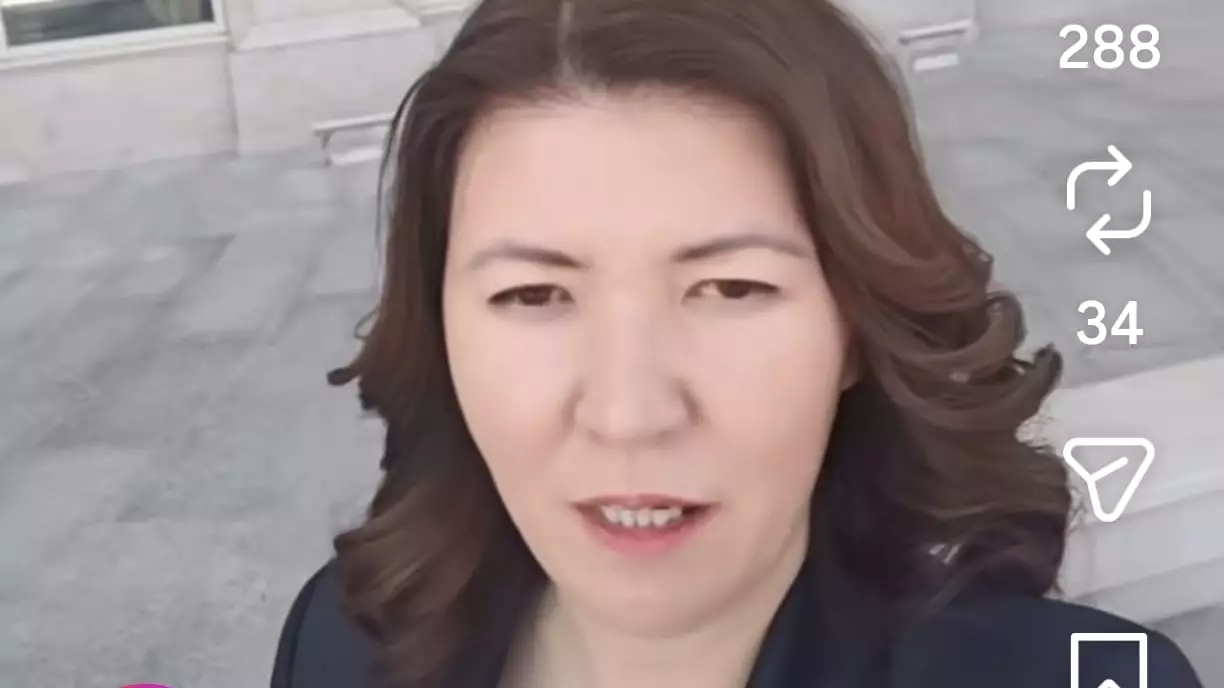 "Мұғалімді қорғау, аттестацияны жеңілдету": Министр мәлімдеме жасады