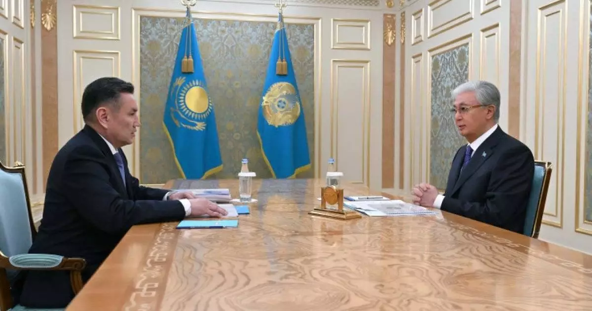  Мемлекет басшысы Шығыс Қазақстан облысының әкімі Нұрымбет Сақтағановты қабылдады 