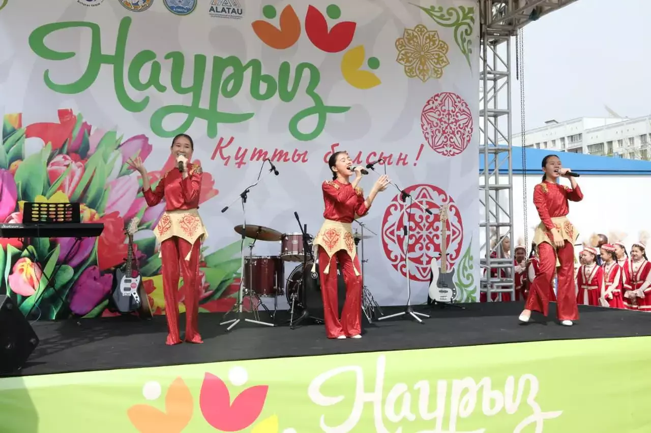 Болашақтың саясында өткен мереке: Алматыда «Тамырлас» жобасы басталды