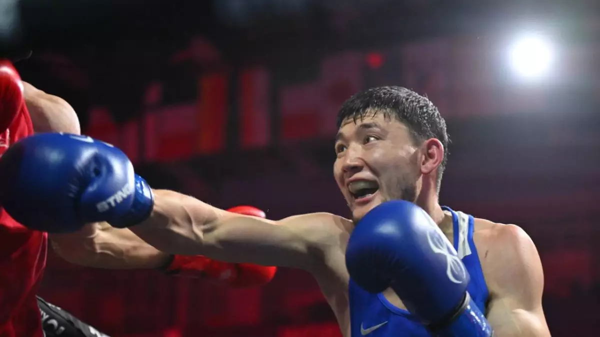 Боксер Ертуган Зейнуллинов прошел в полуфинал чемпионата Азии в Монголии