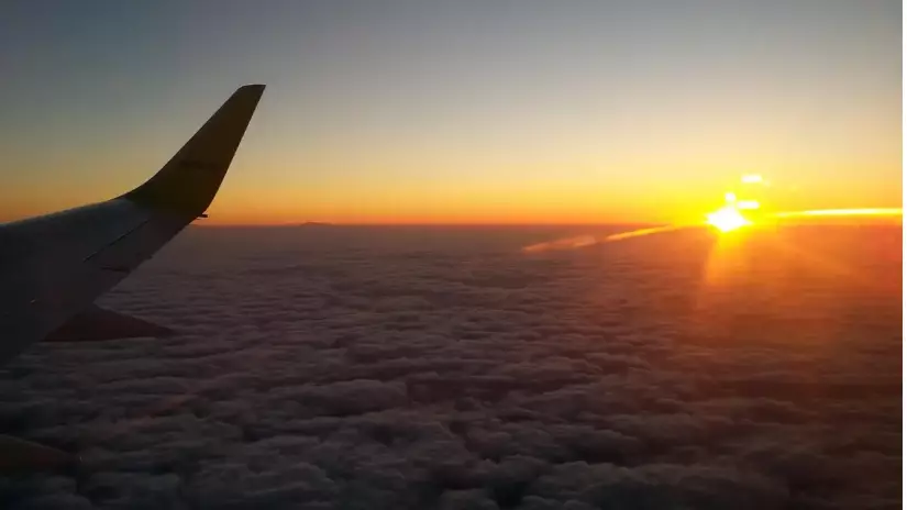 Сенегал министрлердің шетелге шығуына тыйым салды