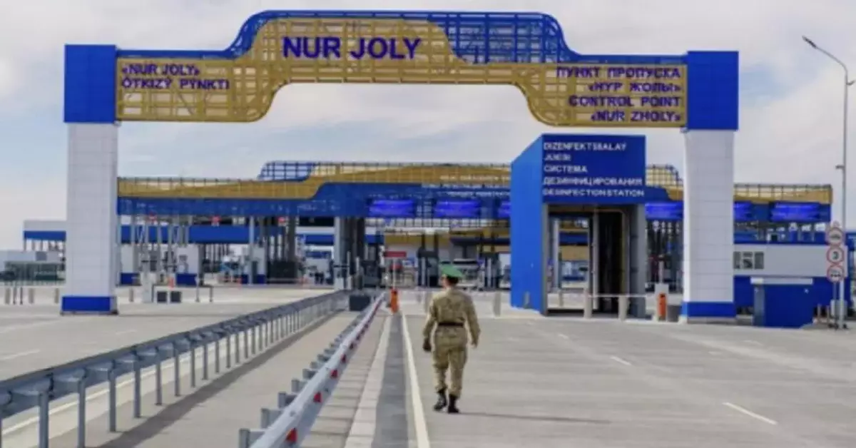 Пункты пропуска на границе Казахстана и Китая закроют на один день из-за праздника