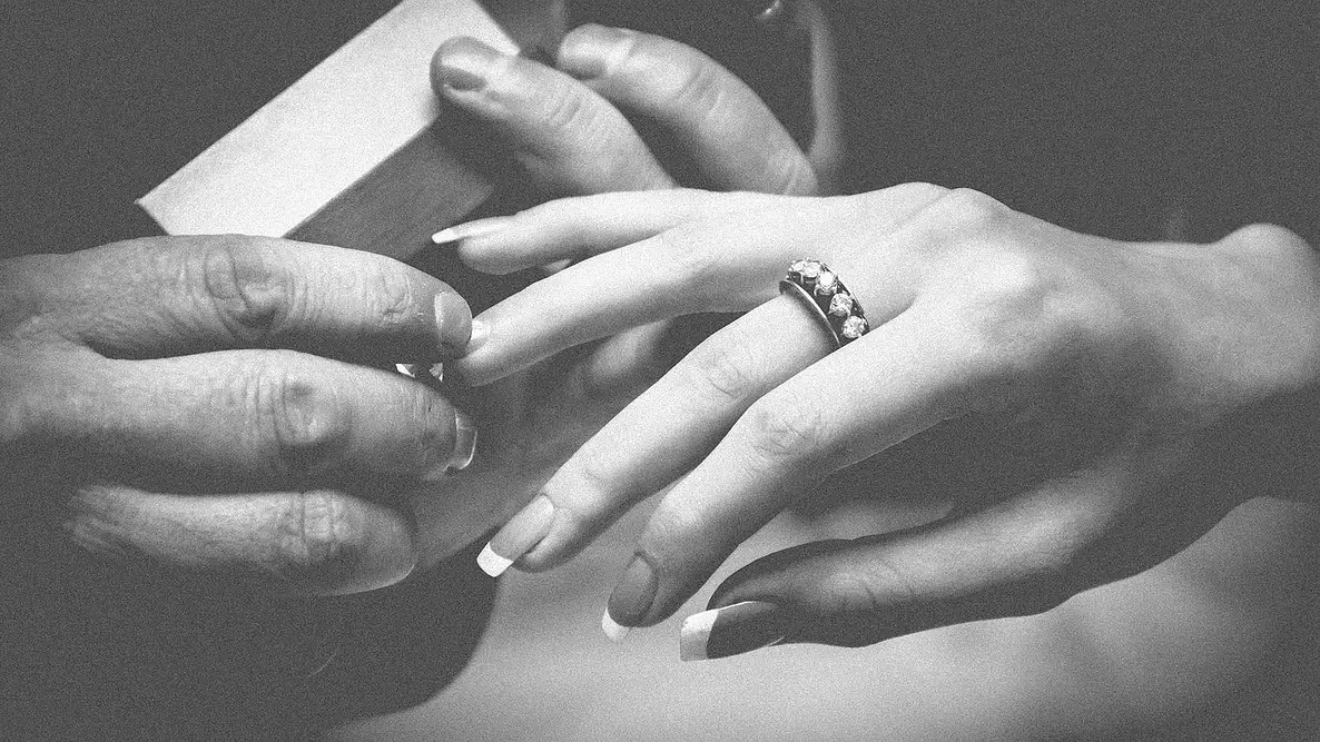 В Казахстане определён самый опасный период для брака: что говорит статистика