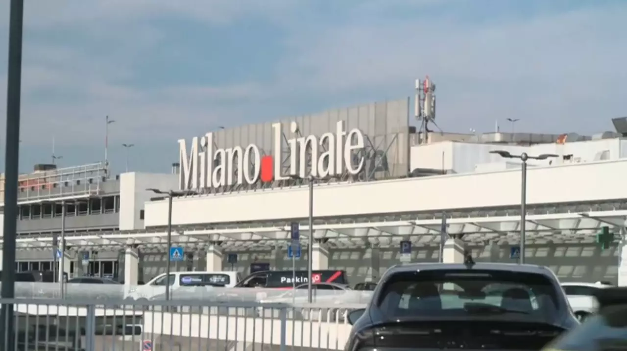 В аэропортах Италии ввели лимит на топливо