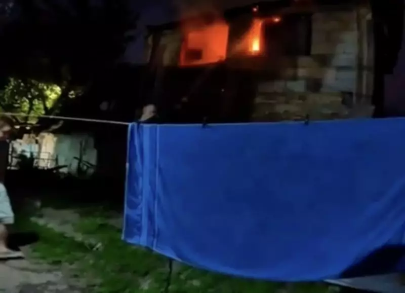 Ночной пожар в Алматинской области: спасены восемь человек