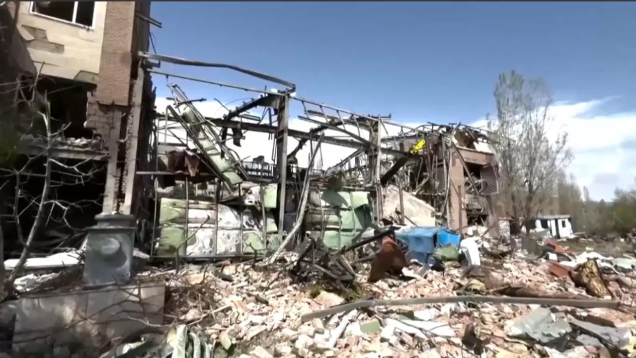 Иранның 30-дан астам университеті бомбаланды