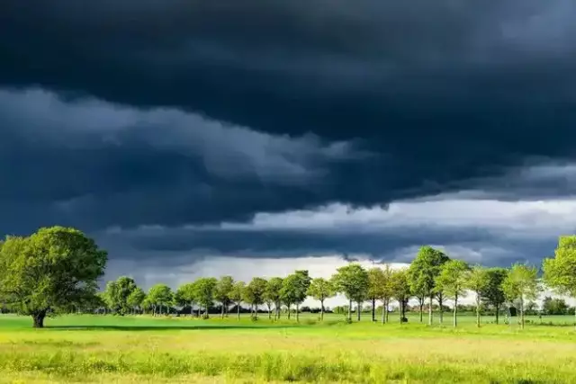 6 сәуір еліміздің басым бөлігінде жел күшейіп, нөсер жауын күтіледі