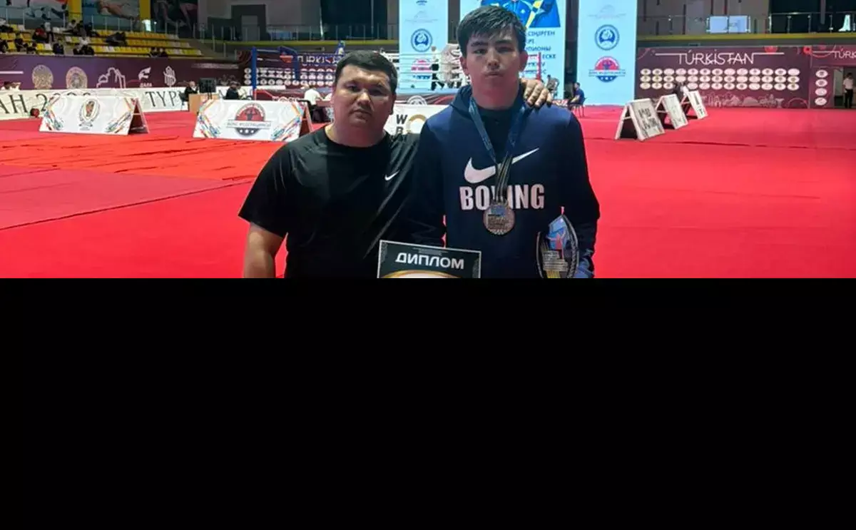 Боксер из Мангистау завоевал «серебро» на международном турнире в Туркестане - новости на Lada.kz 05.04.2026