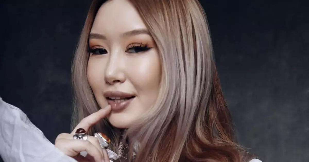  «Мені бәрібір сындыра алмассыңдар!»: Әнші BayanSulu тосын жазба жариялады 