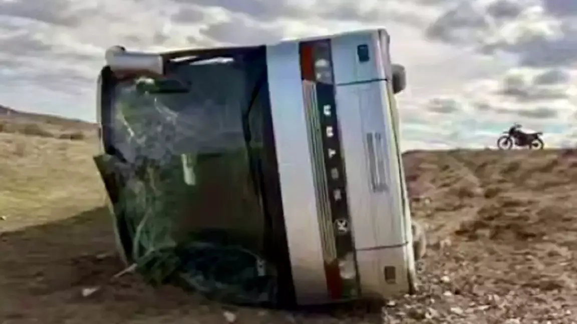 Қарағанды маңында автобус апатқа ұшырады