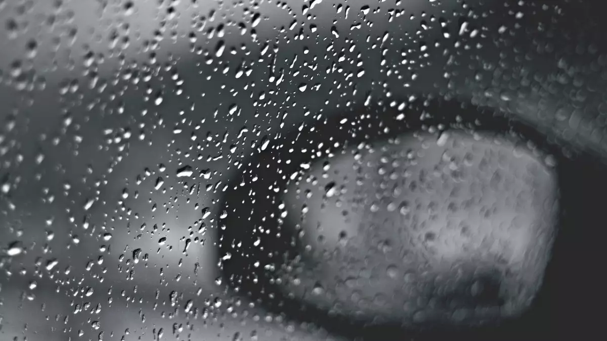 Штормовое предупреждение объявили во всех регионах Казахстана на 6 апреля