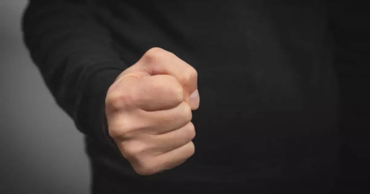  Жетісу облысында медбикенің бетінен ұрған ер адамға сот үкімі шықты 