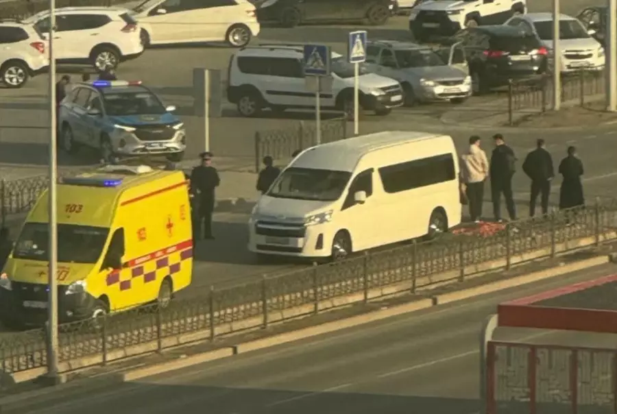 Атырауда мектептің алдында 7 жасар қызды көлік қағып кеткен